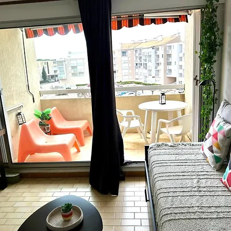 Dans Résidence En Bord De Appartement Le Grau-du-Roi
