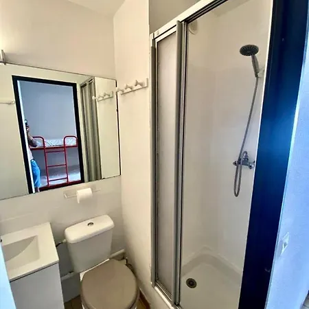 Apartment Dans En Bord De