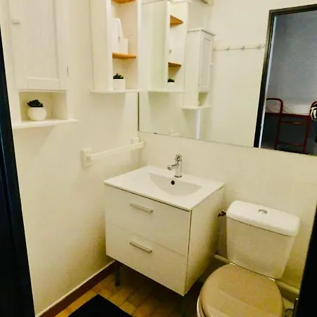 Apartment Dans En Bord De *